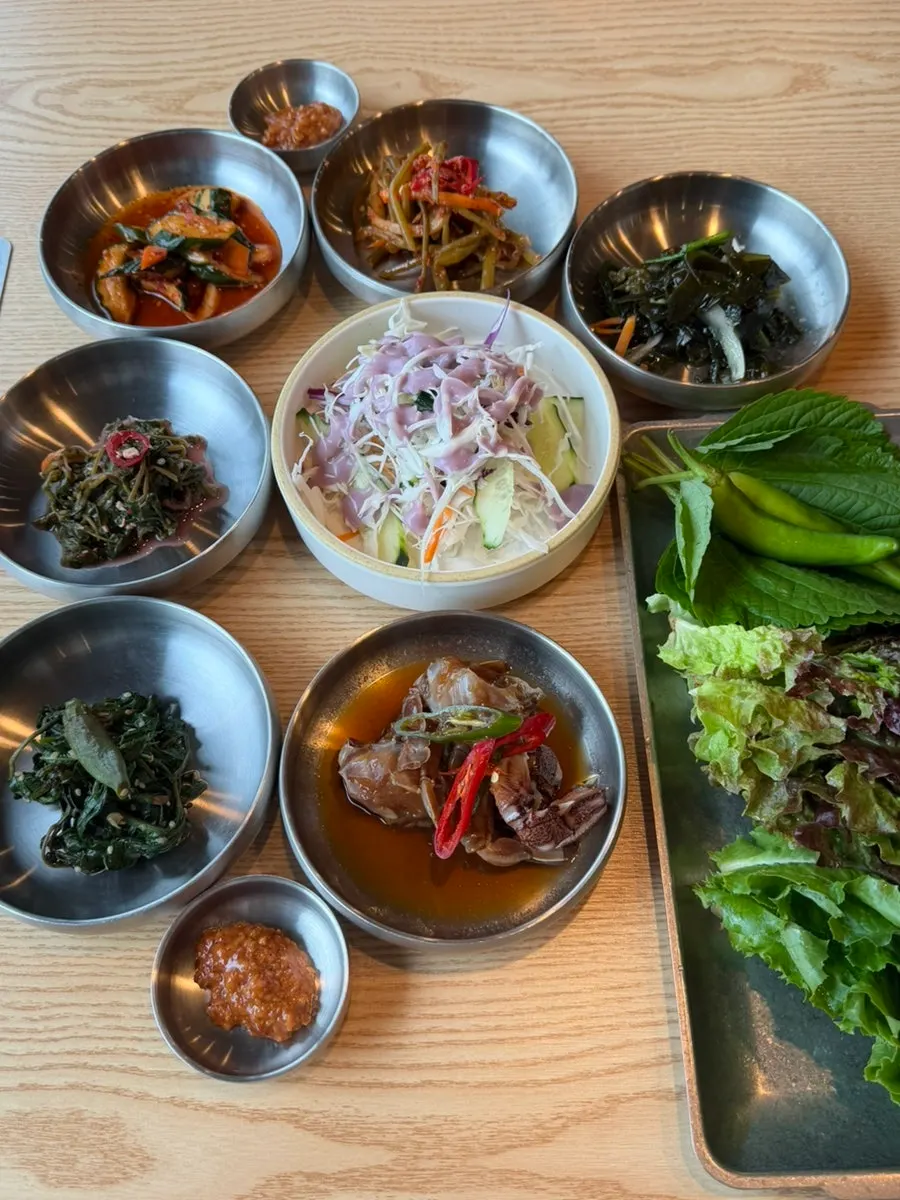 밑반찬으로 나온 간장게장