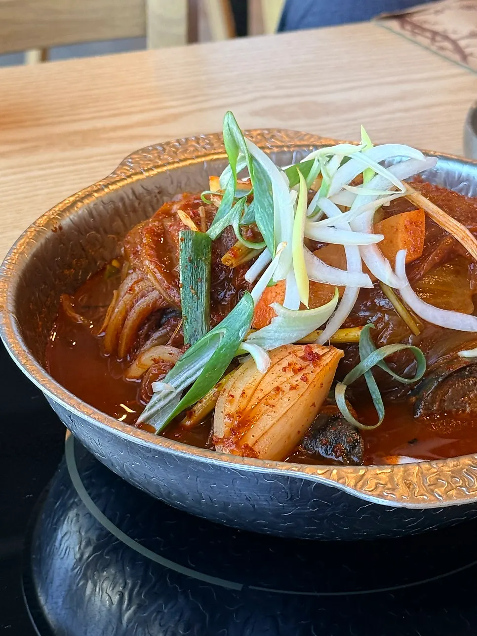 Mackerel flesh wrapped with aged kimchi