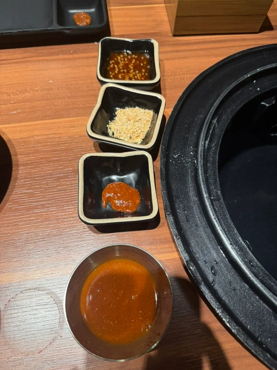 Jeju Samchun review kimchi jjigae spread