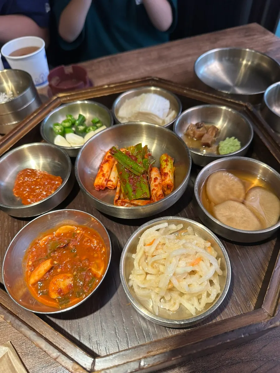 함돈 본점 점심특선 메뉴판