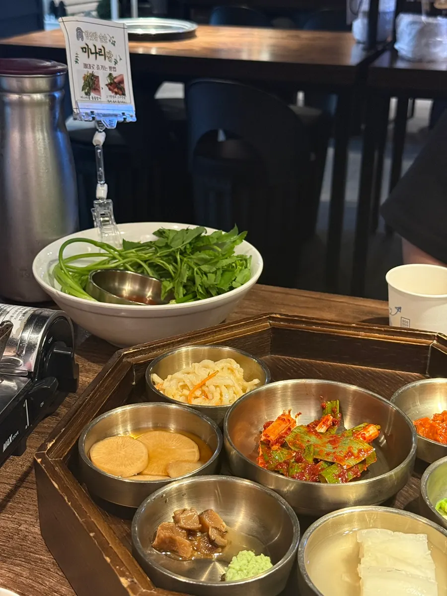 Lunch pork belly set including rice