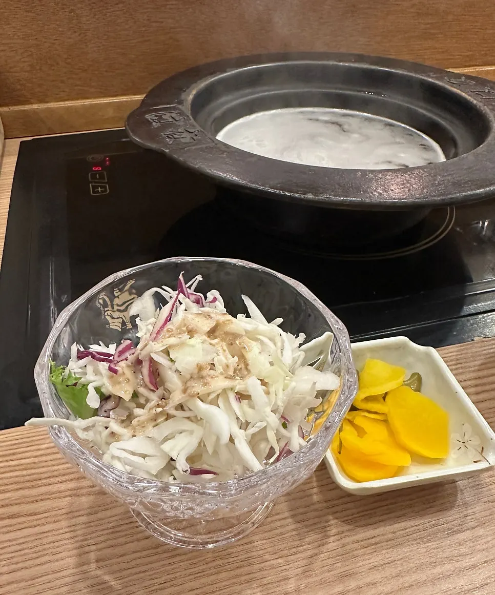 Plate of mushrooms and vegetables for shabu-shabu