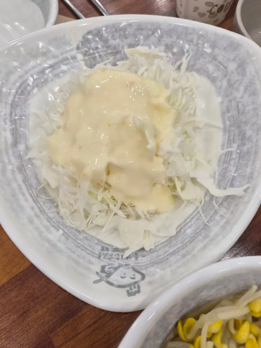 해물전 한 조각 접시