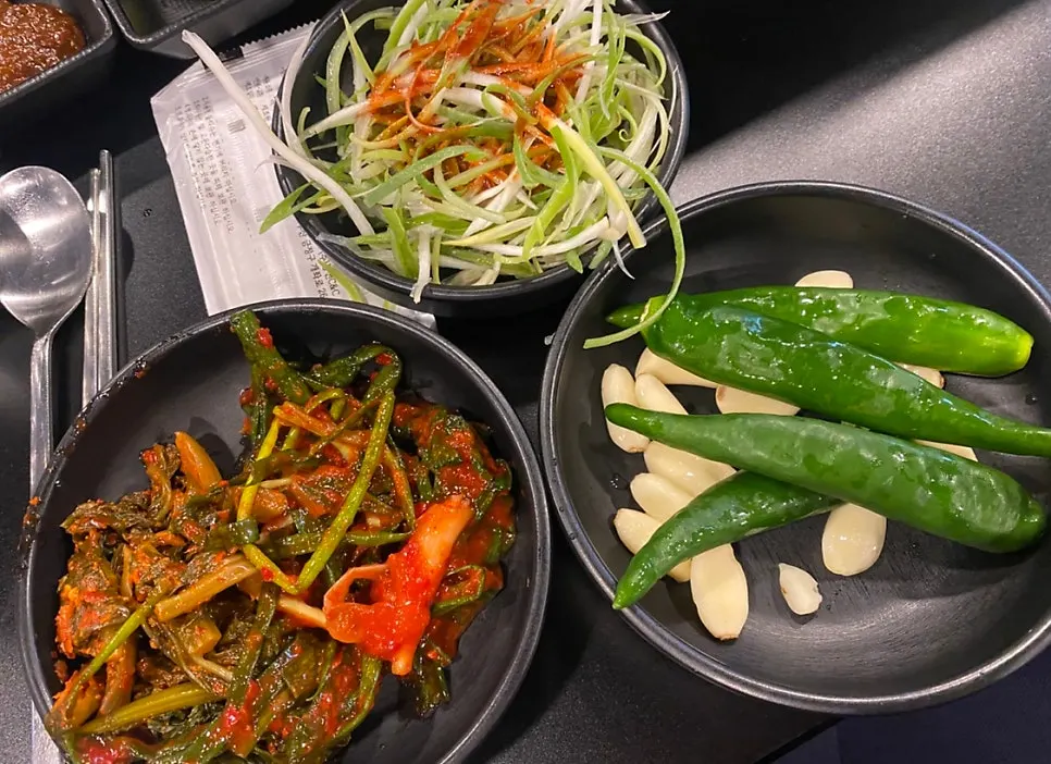 오겹살과 계란찜 김치찌개 주문 구성
