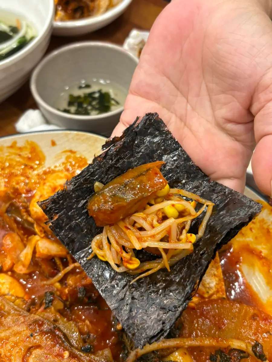 Braised pollock with chewy rice cakes