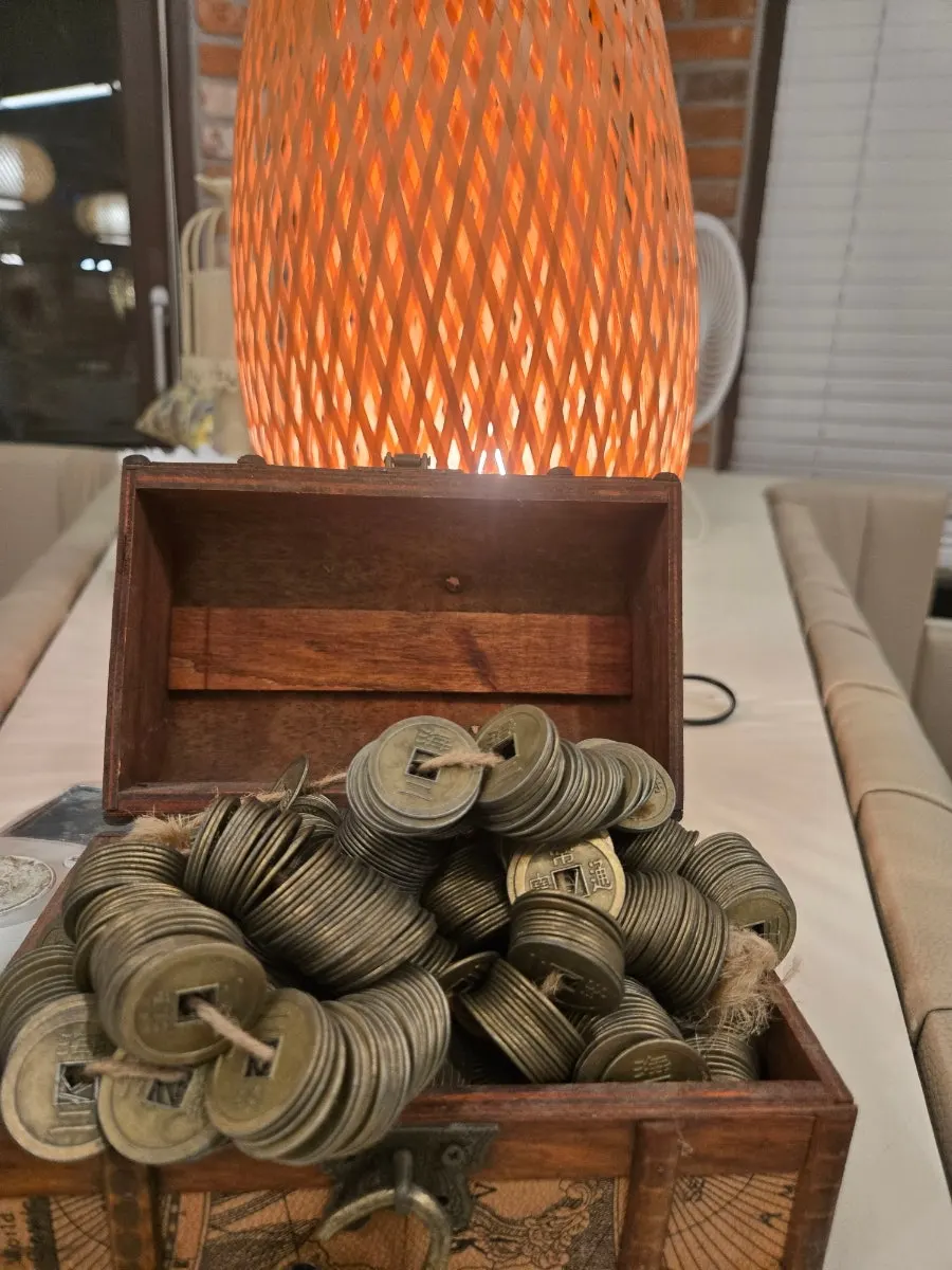 Decorative item highlighting the restaurant's perilla oil