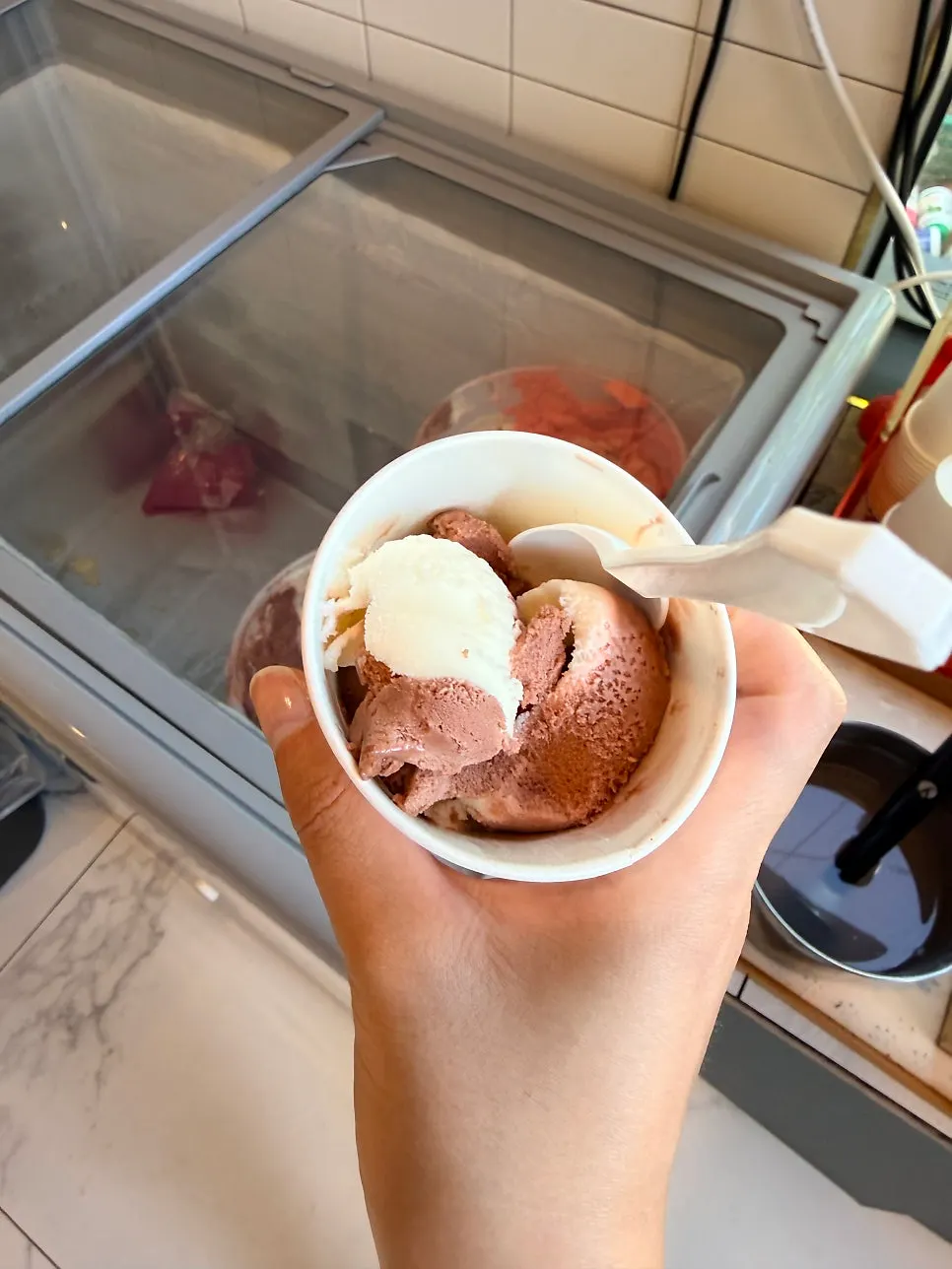 Ice cream and coffee after the meal