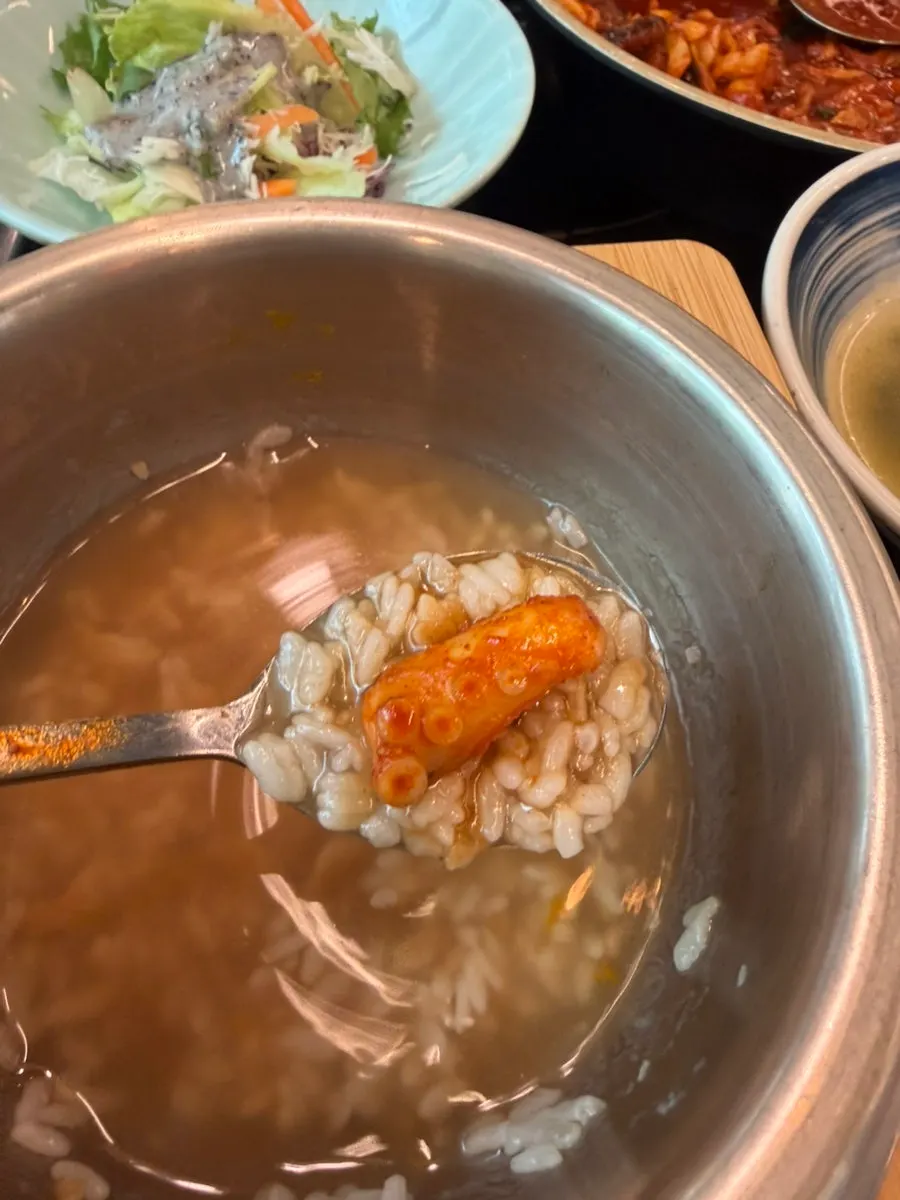 Jjukkumi and toasted-rice tea to finish