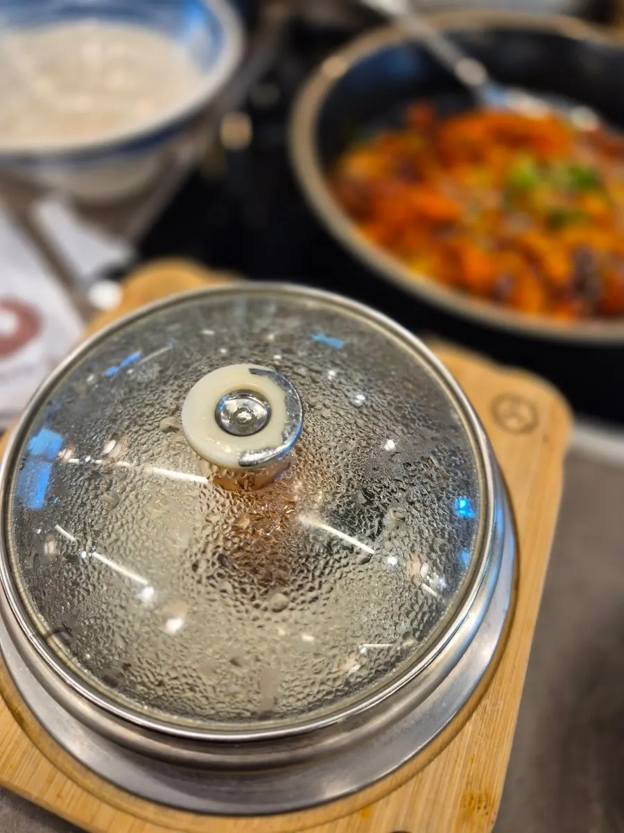 Spicy perilla-oil jjukkumi eaten by the adults