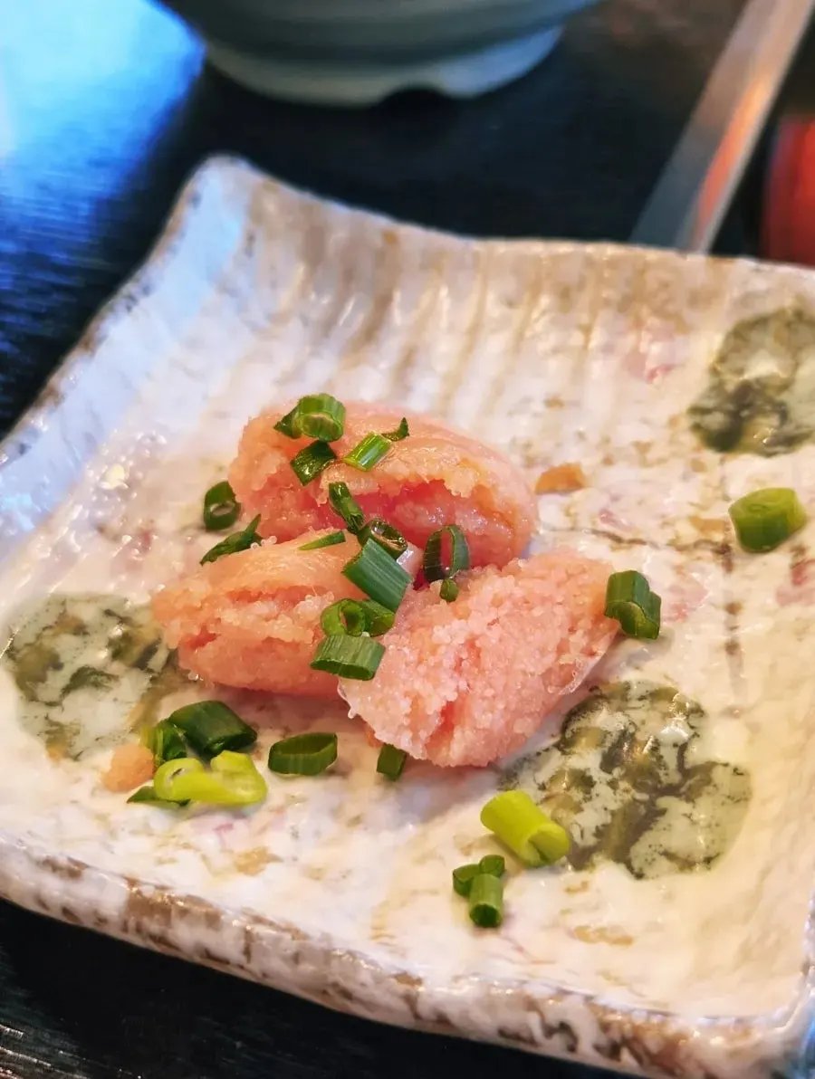 밥에 올려 먹은 명란