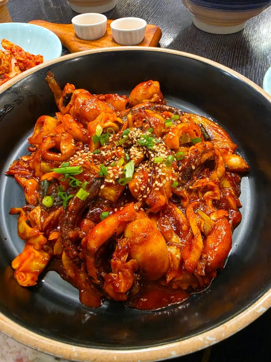 메인으로 나온 쭈꾸미 볶음