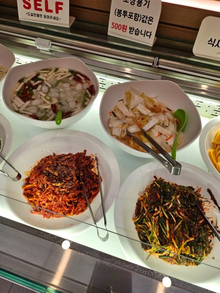 Extra side dishes brought from the self-serve bar