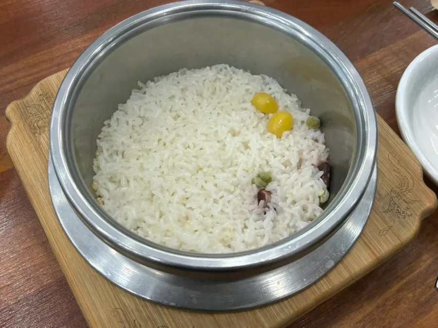 큰 뼈를 발라낸 코다리조림