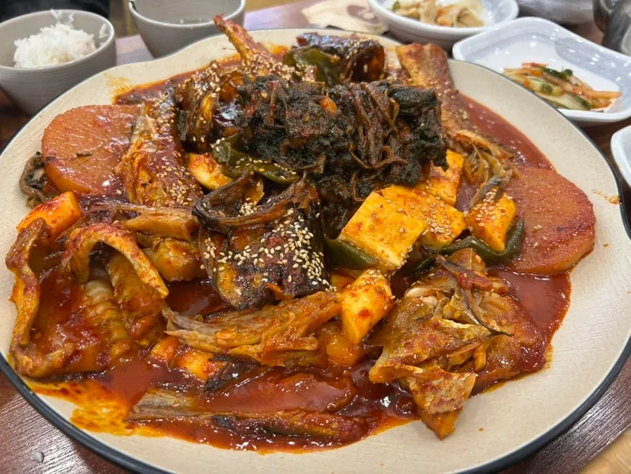 누룽지가 있는 향미솥밥