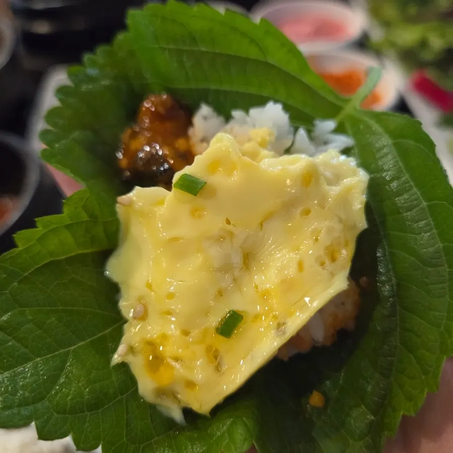 Beef bulgogi wrap with added side dishes