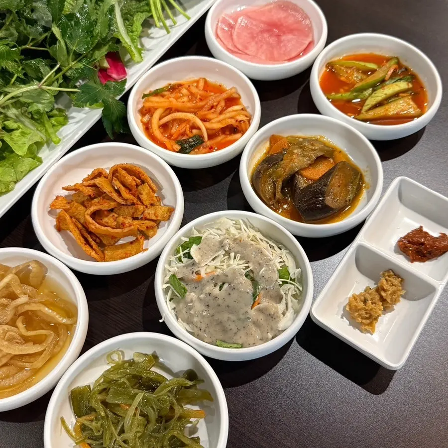 Bữa ăn ssambap ở Hanam Misa