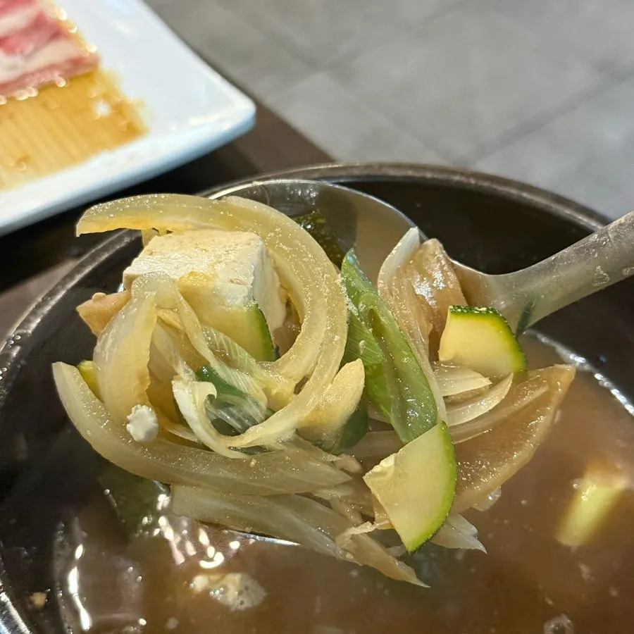Trứng hấp cùng bữa ăn