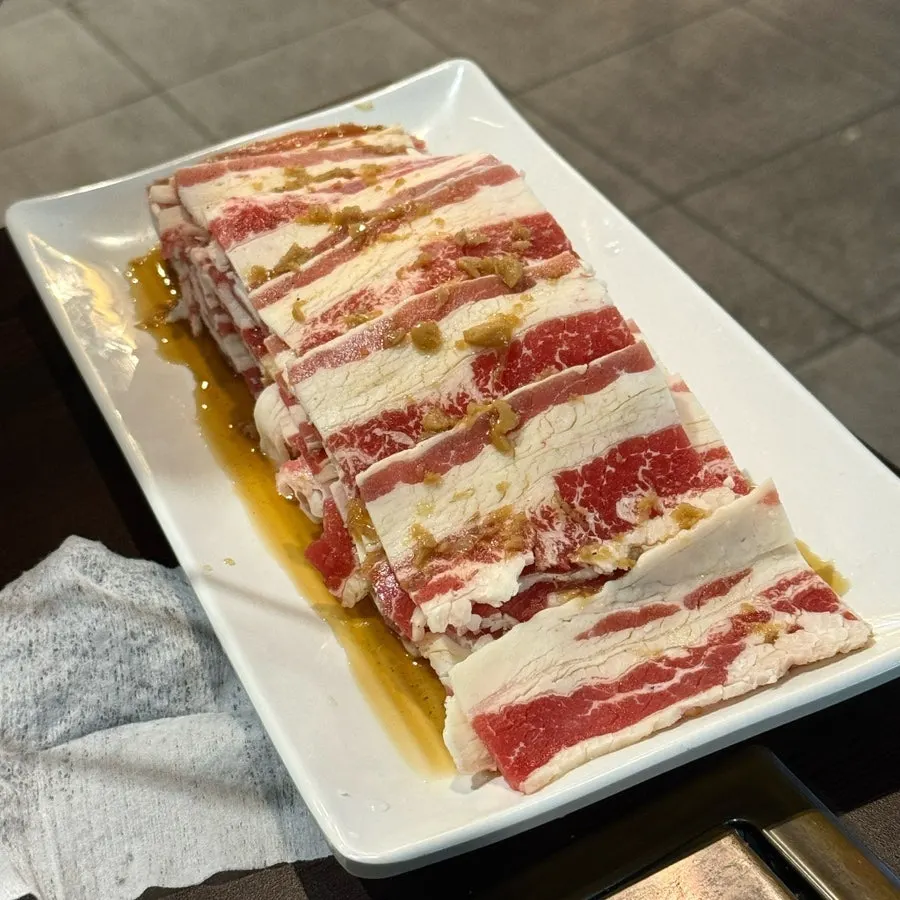 Canh tương đậu được phục vụ kèm