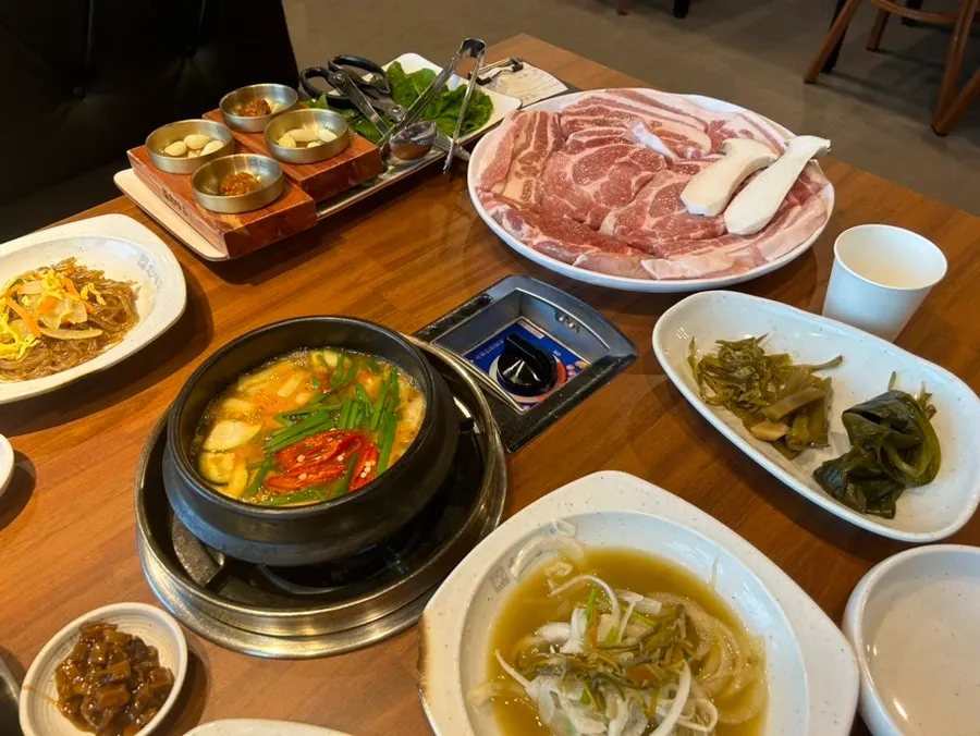 Hidangan dwaeji hanpan