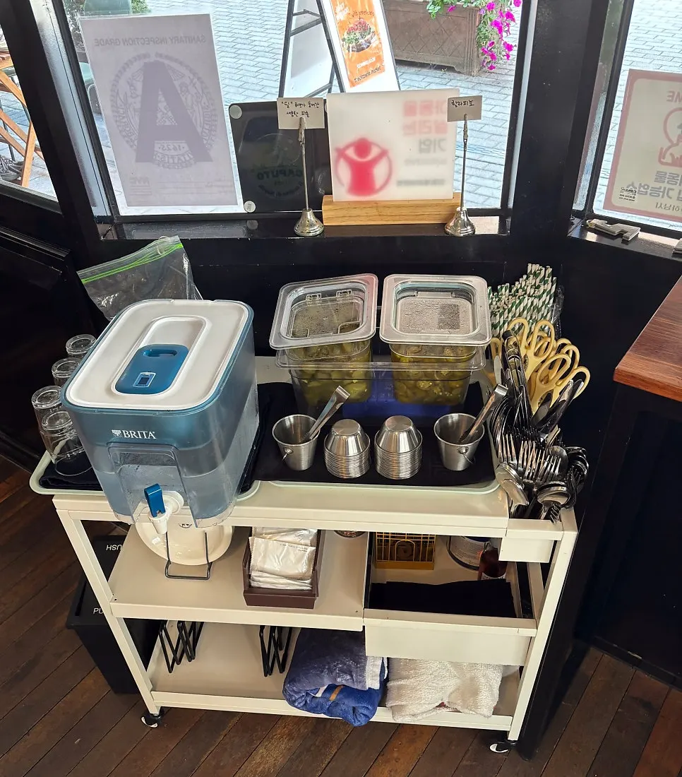 A casual corner of the restaurant