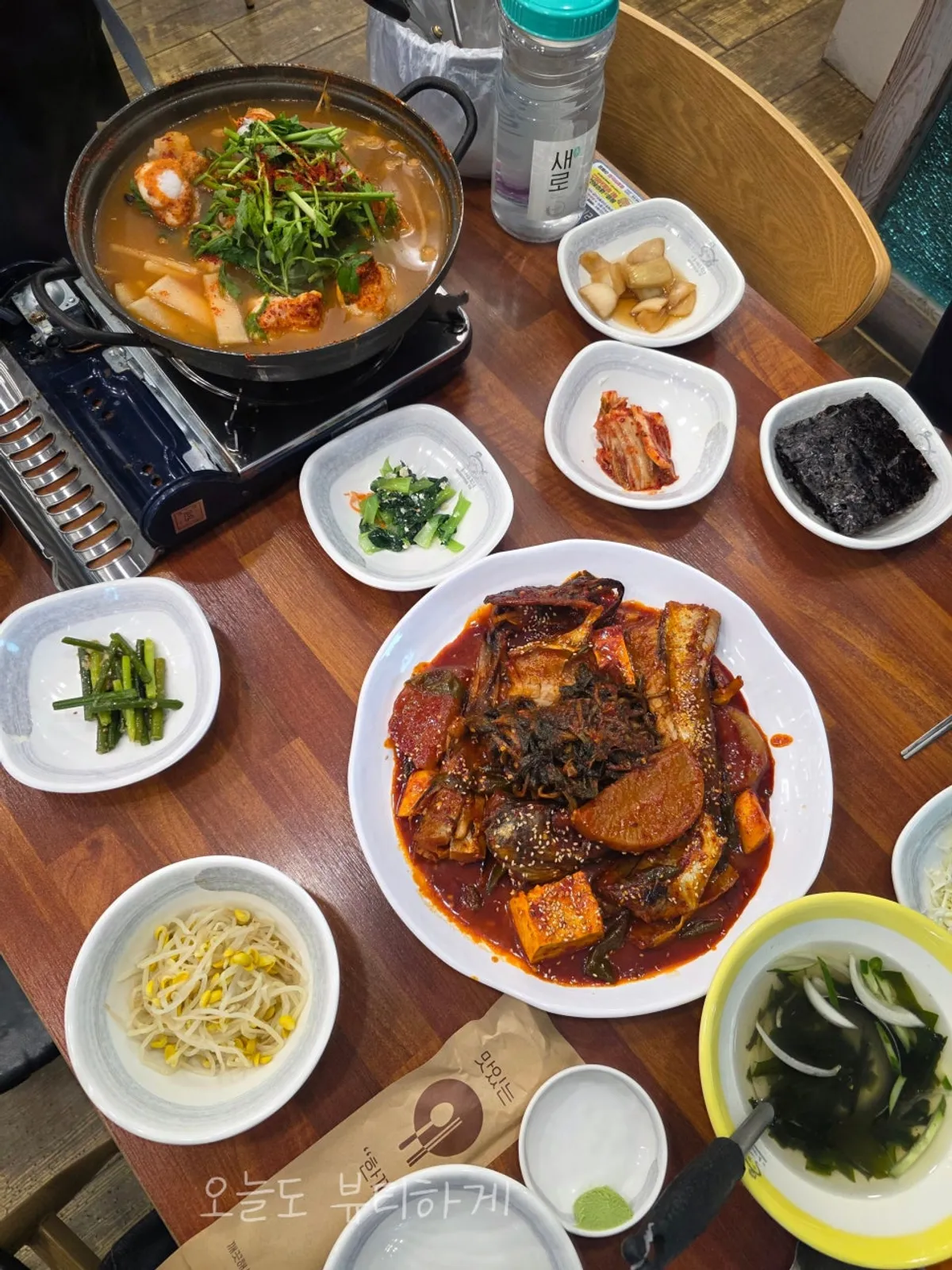 Top-down shot of the kodari-jjim and monkfish stew together