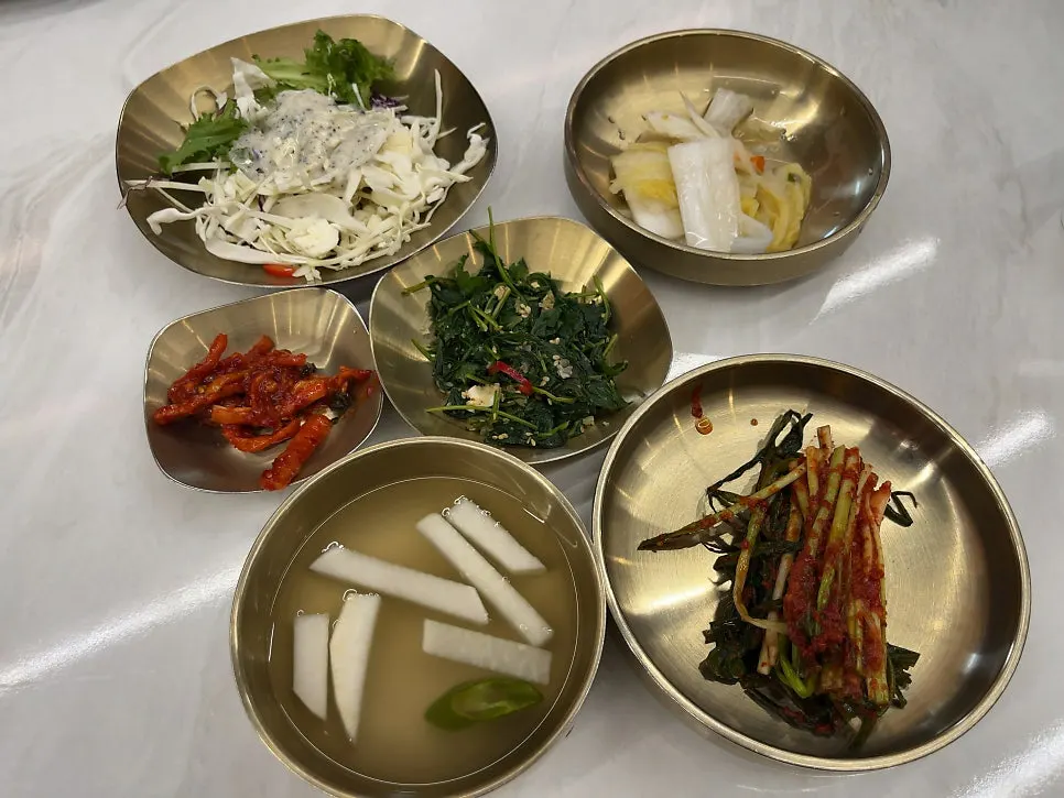 Vegetable-focused selection of basic side dishes