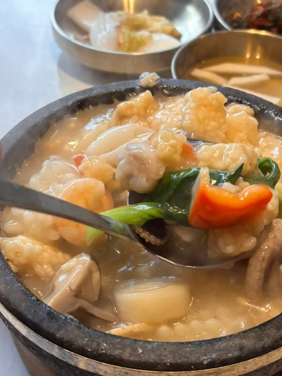 Steam rising off the nurungjitang broth