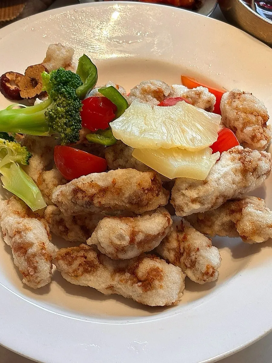A hearty plate of fresh tenderloin tangsuyuk