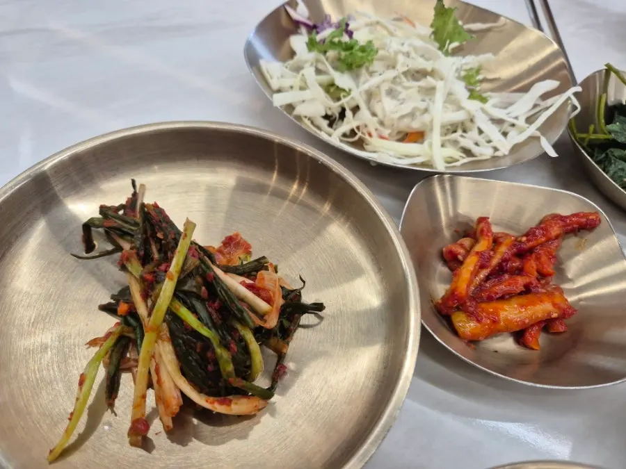 Self-serve bar with unlimited side dish refills