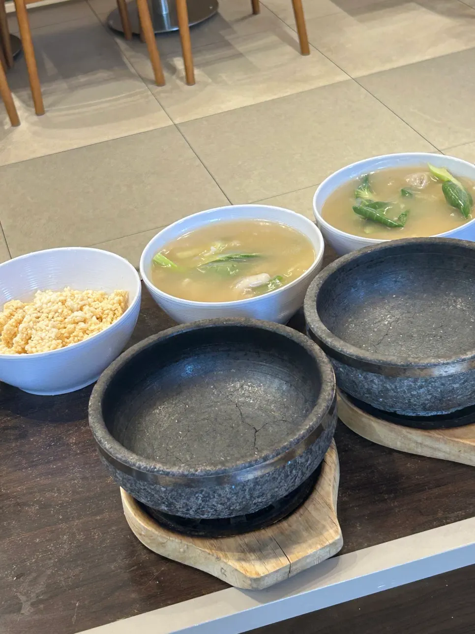 살얼음 동동 뜬 동치미 국물
