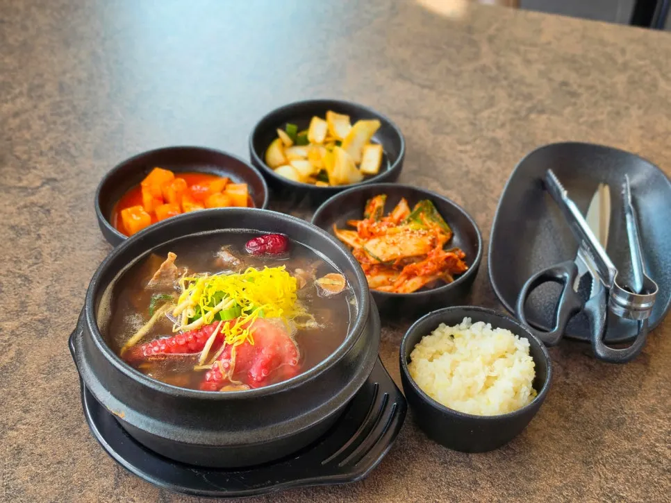 하남 백흑담 보양식 한 상 차림