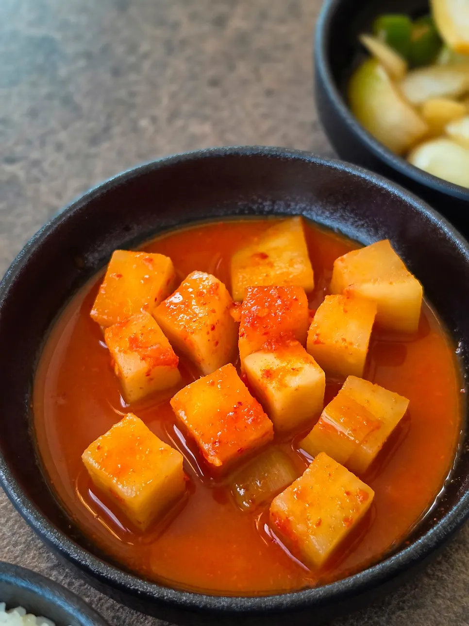 백흑담 깍두기 반찬