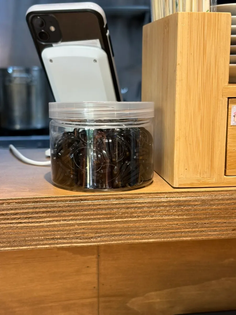 Hair ties and table supplies at Menji Hanam Misa Branch