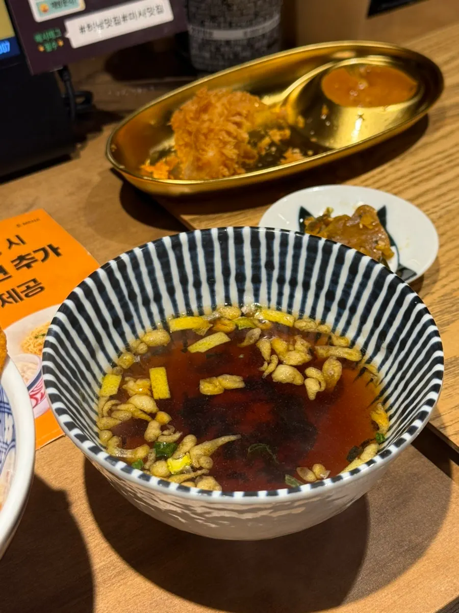 Close-up of crispy chicken karaage