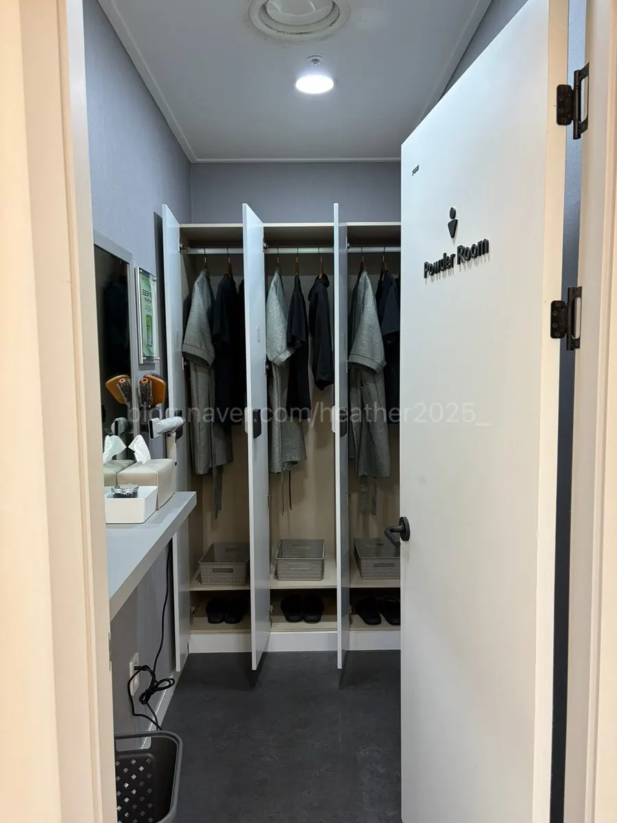 Neatly maintained clinic interior