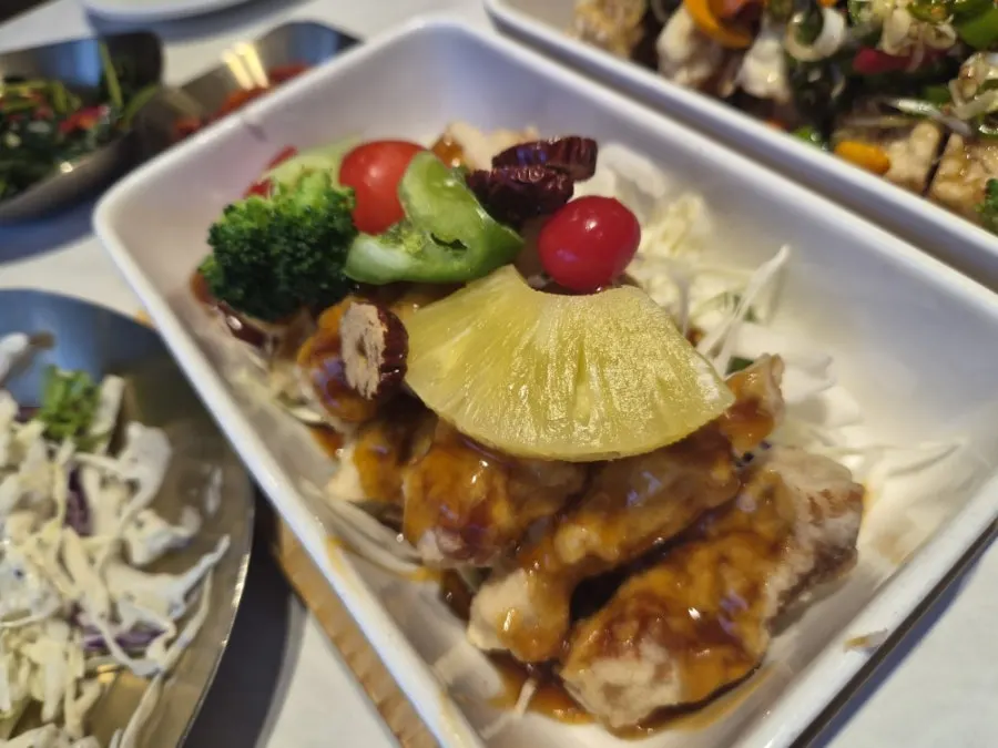 Sweet and sour pork with pineapple and vegetables