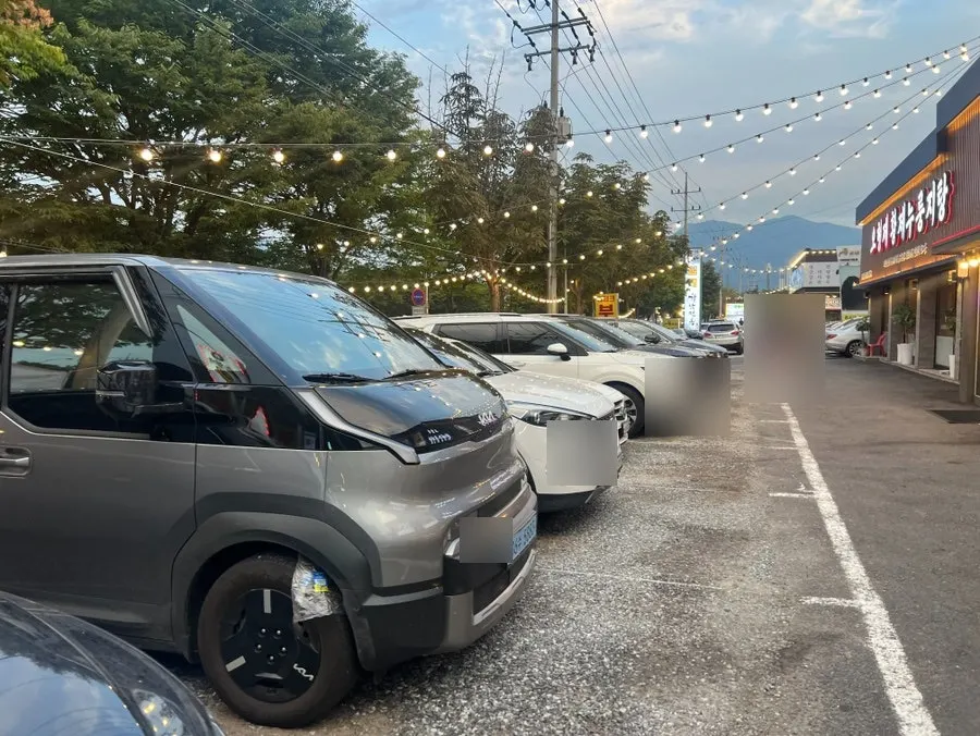매장 1층 주변 무료 주차장