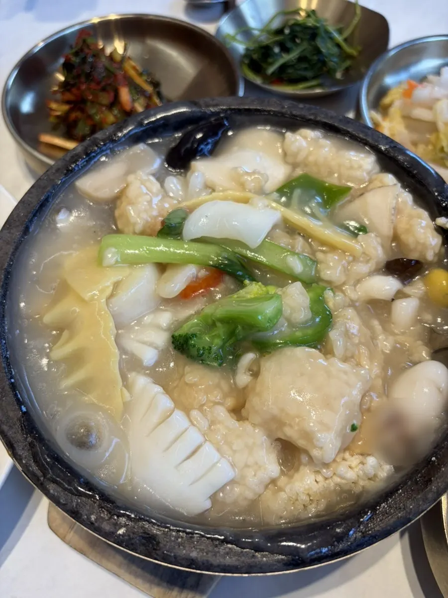 오형제황제누룽지탕 하남미사본점 해물누룽지탕 상차림