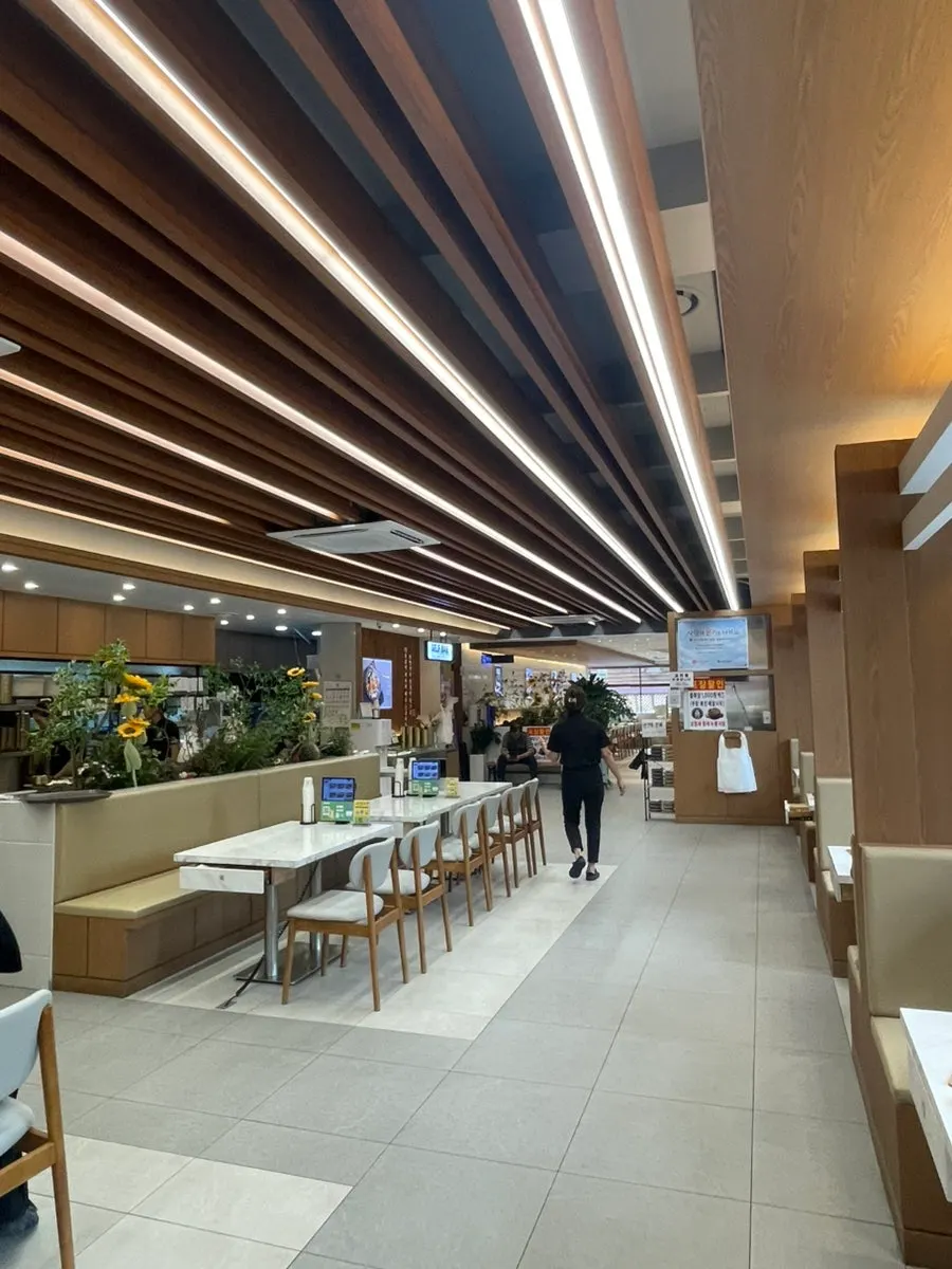 Spacious, clean restaurant interior