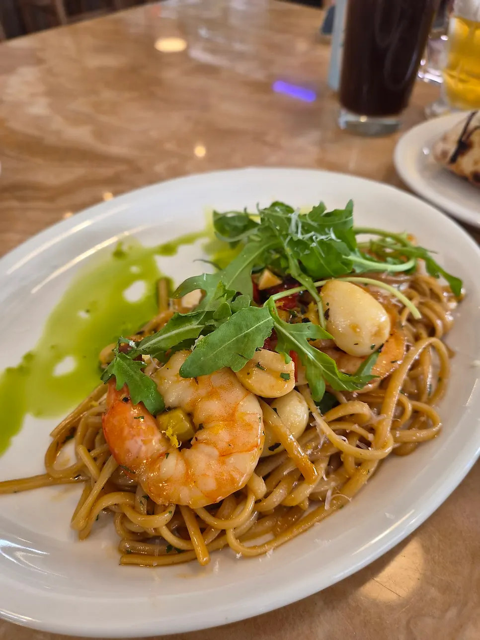 Bisque shrimp oil pasta