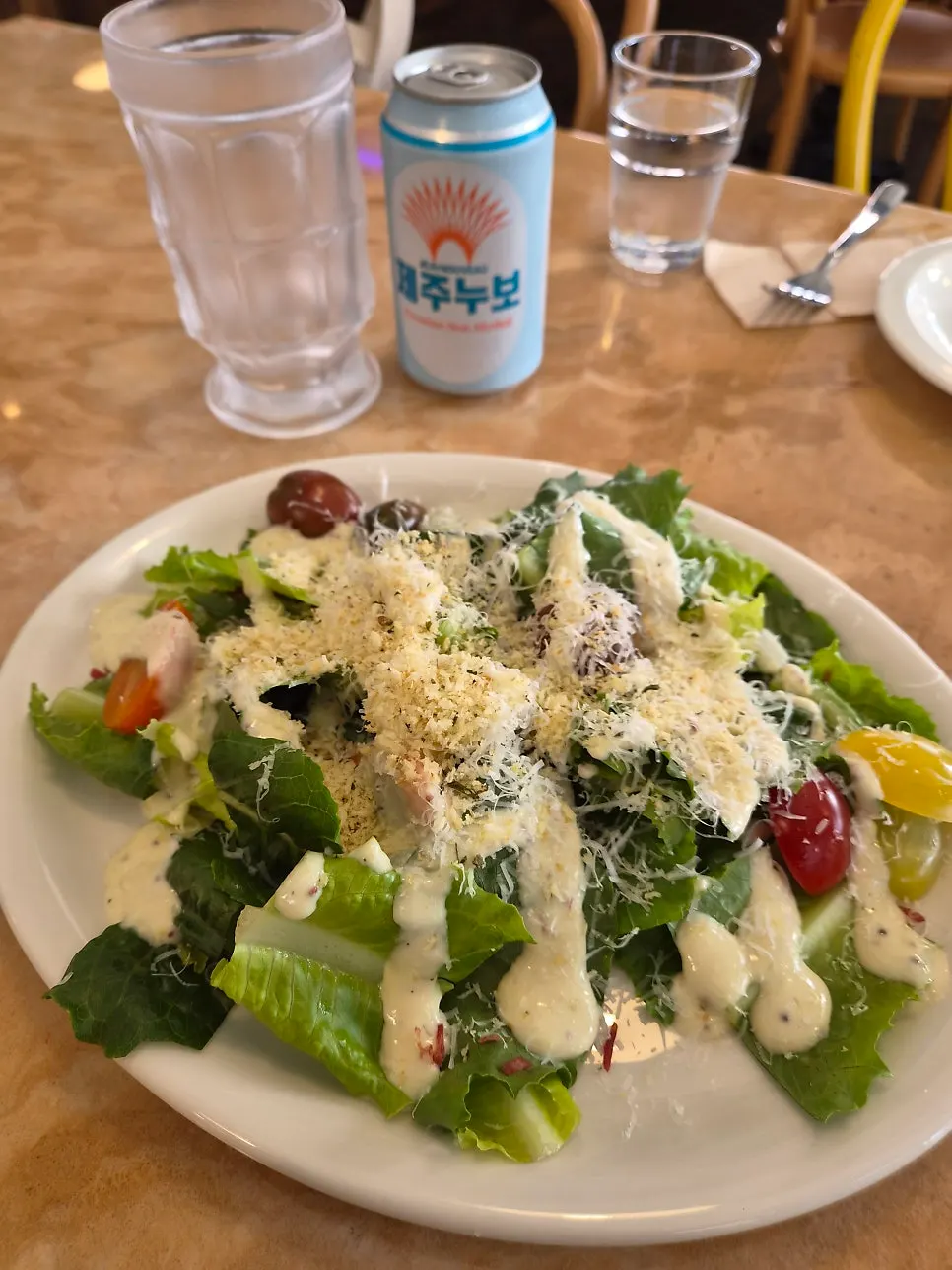 Caesar salad with romaine and bacon