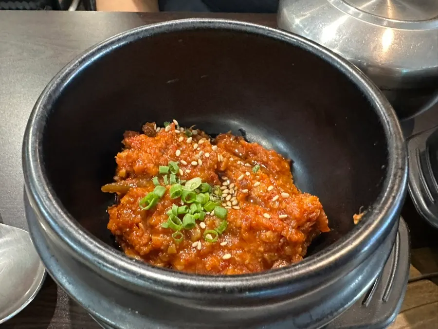 제육쌈밥 상차림 위 제육볶음