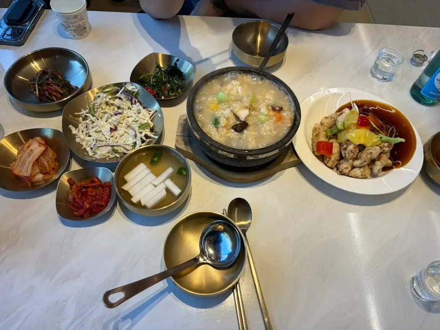 Cross-section showing thick tenderloin inside the tangsuyuk