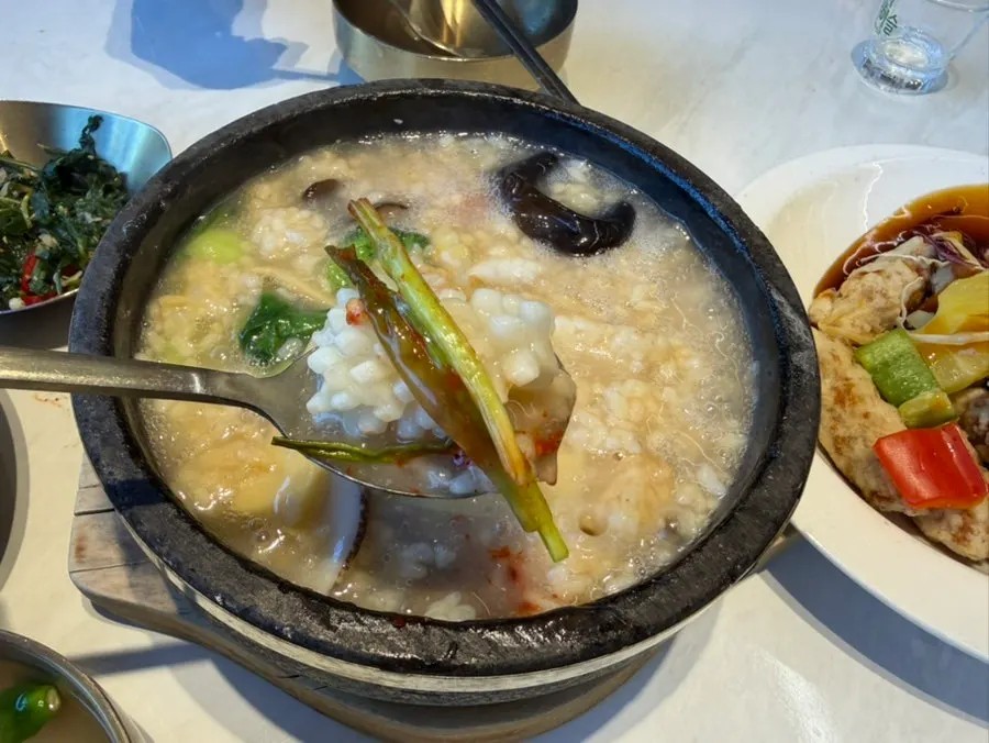 Warm, mild rice soup broth