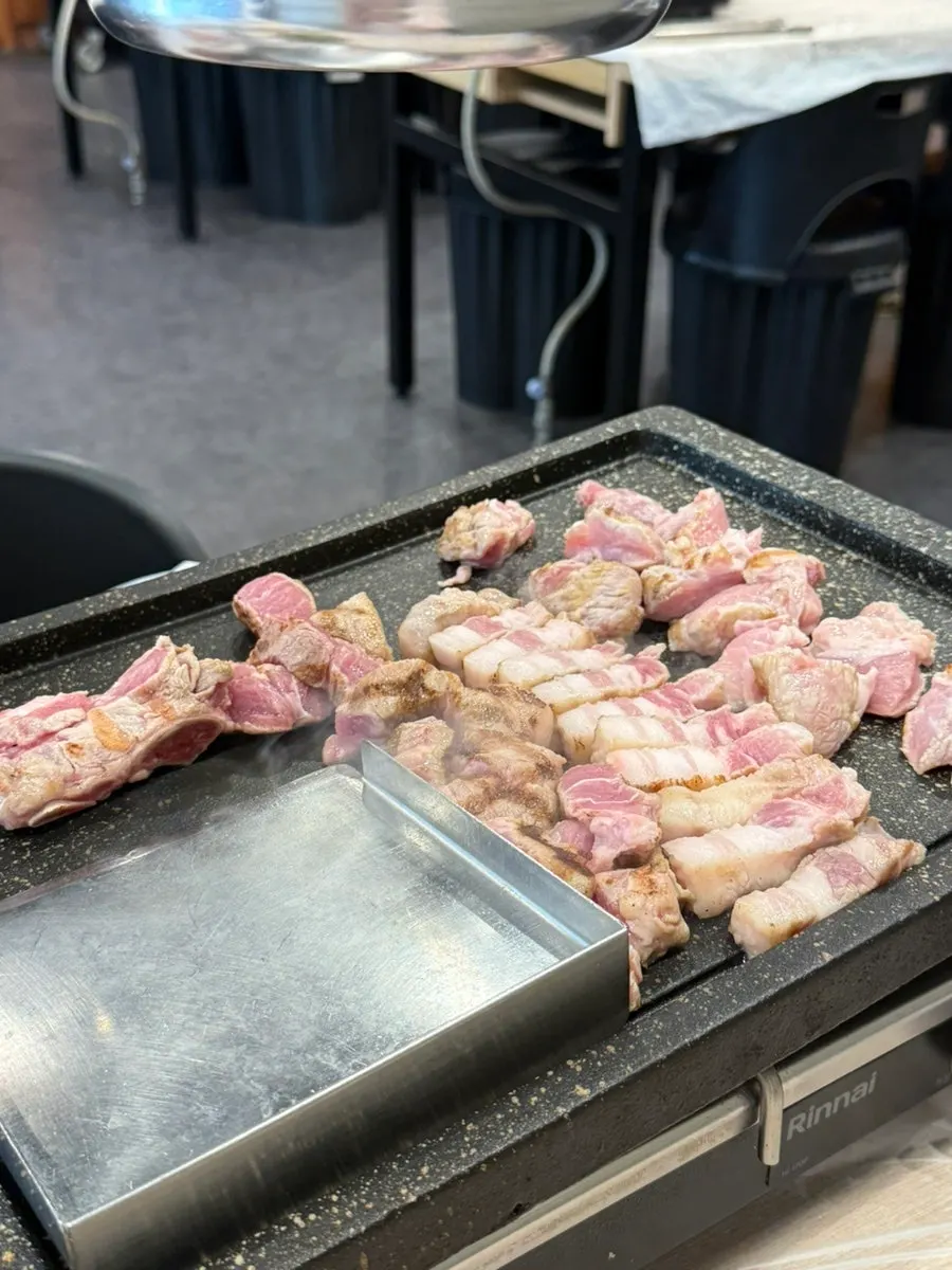 500도 초벌해 나온 모둠 한판 600g