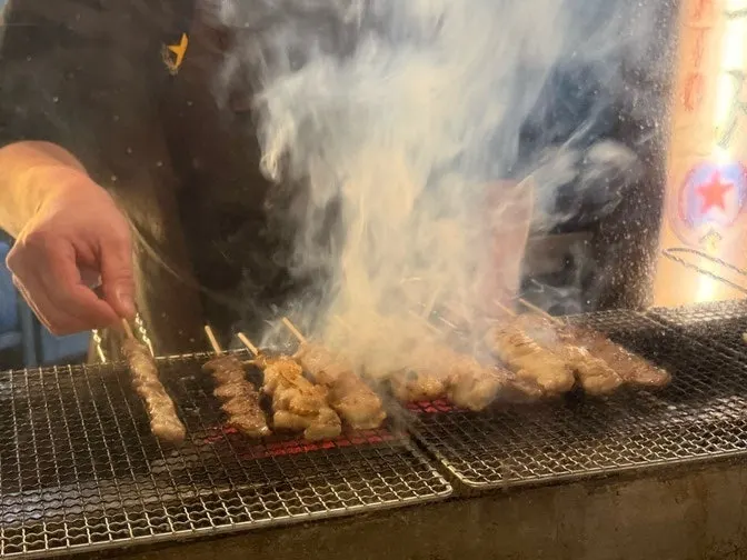 Yakitori and highball table setting at Hanamato Daehangno Hyehwa