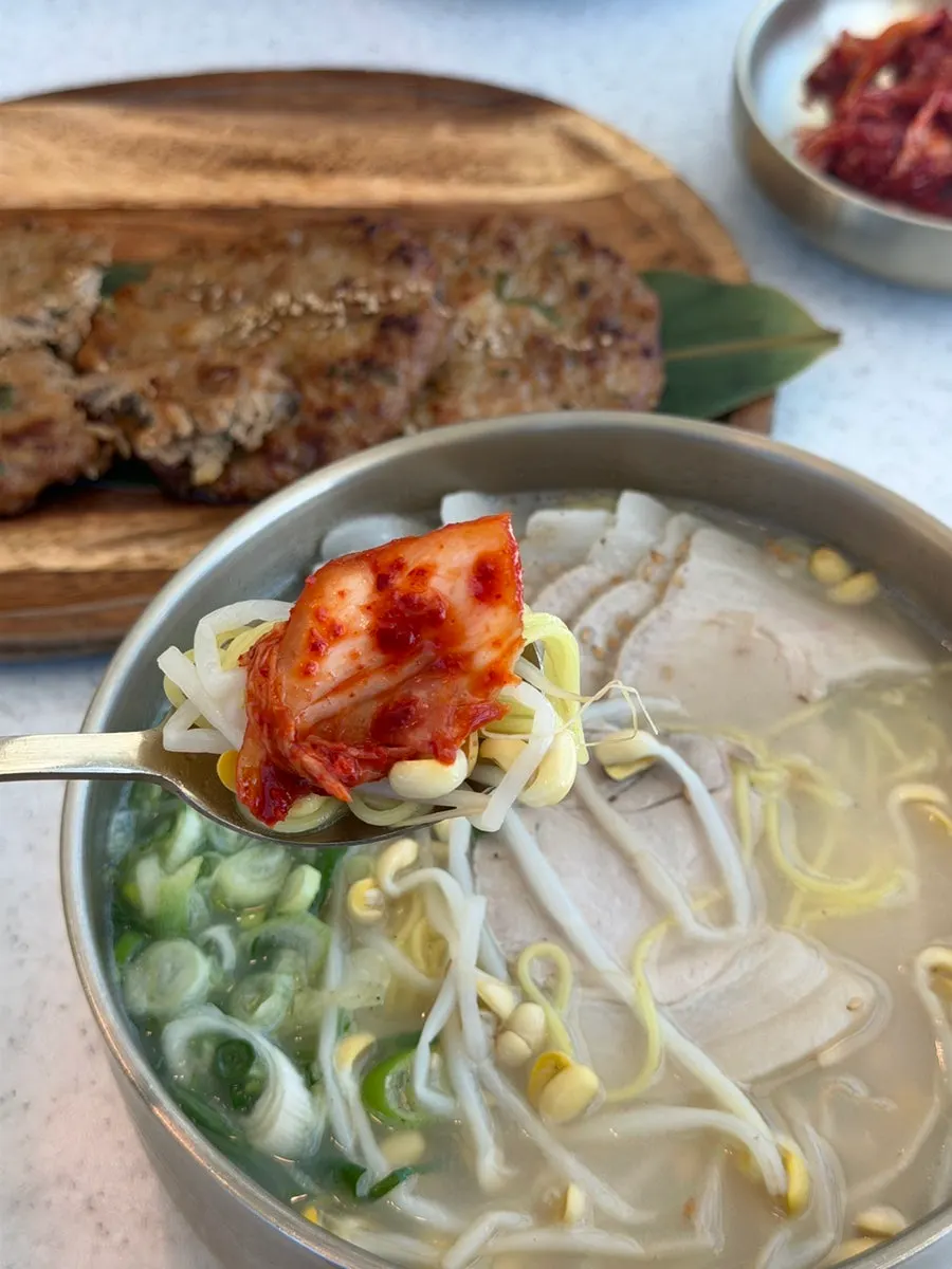 한담국수 수제 돼지 떡갈비