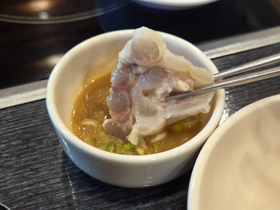 Doganji meat dipped in mustard sauce