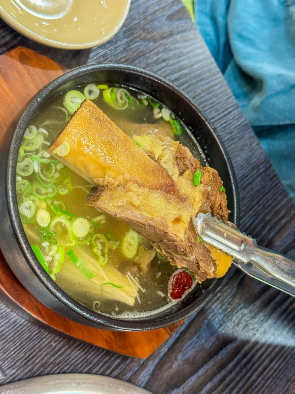 Wang galbitang served in a stone pot