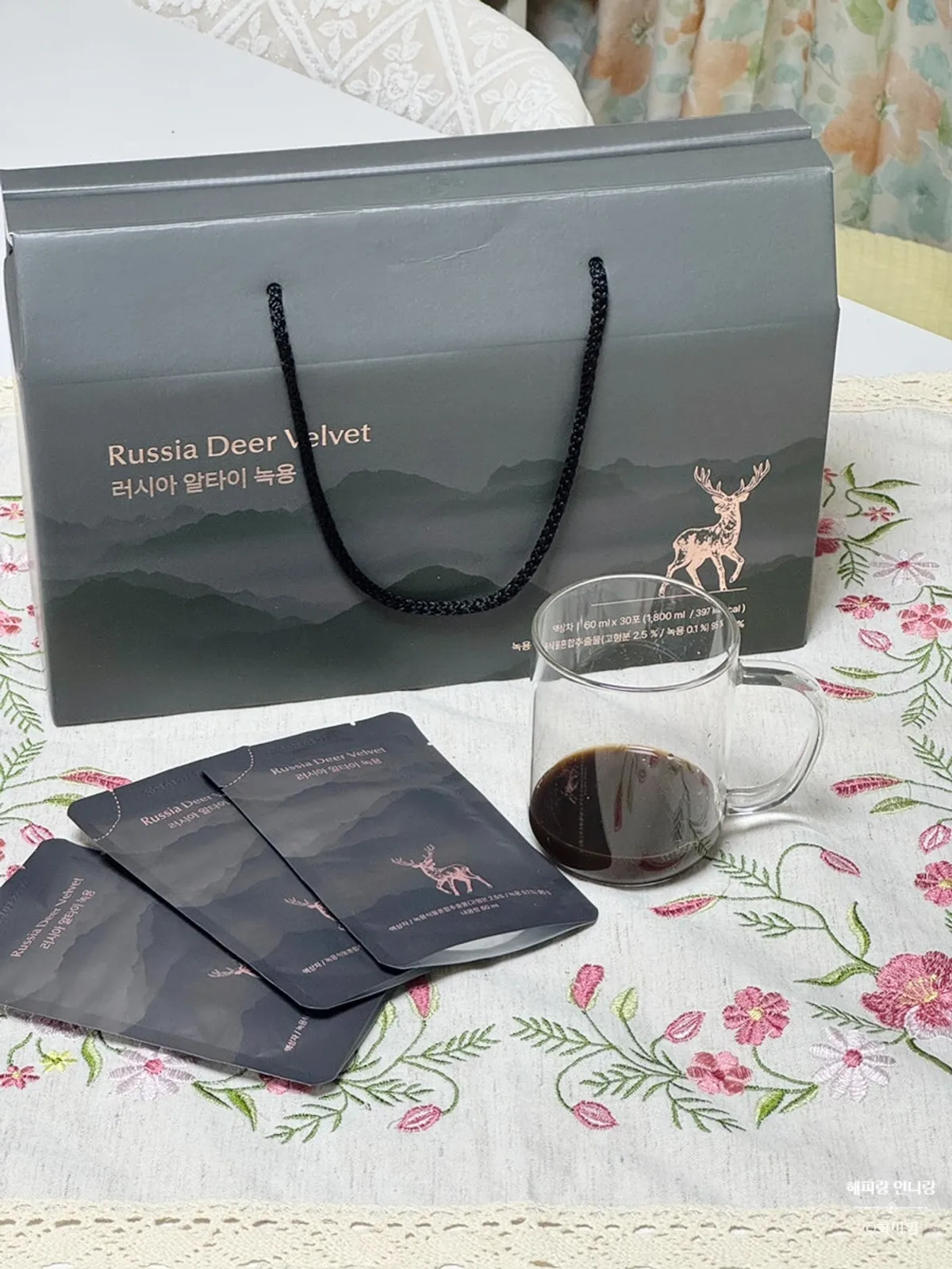 Handong Deer Antler Research Institute Russian Altai Deer Antler Extract gift set box
